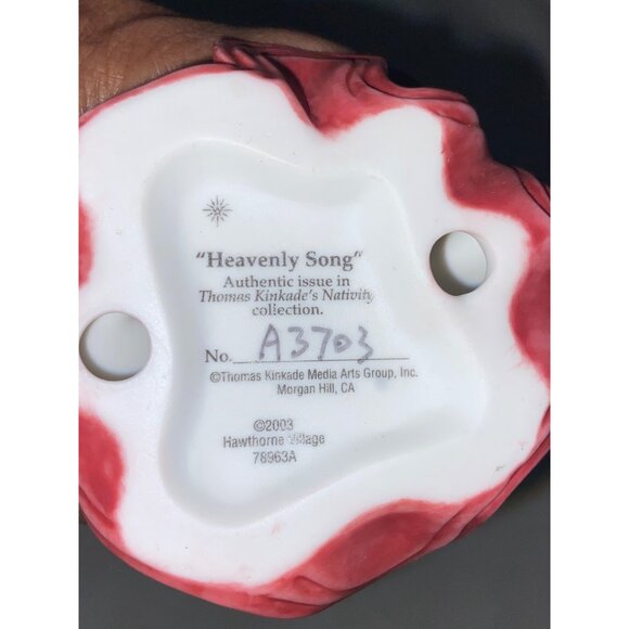 Thomas Kinkade Nativity "Heavens Melody" & "Heavens Song" Angel Figurines - Picture 3 of 16